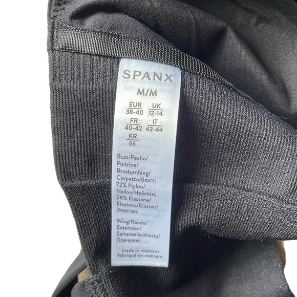 Spanx Bra-llelujah!® Lightly Lined Tank Bralette, Very Black, NWT, Medium - Picture 9 of 9